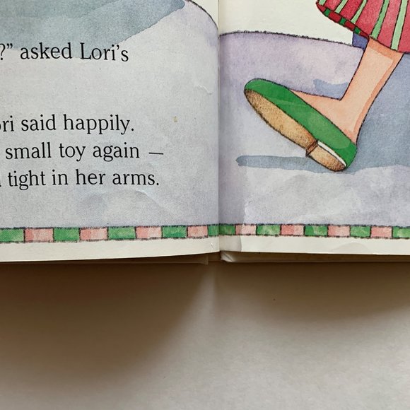 Vintage 1990s Barney Books: Just Imagine with Barney & Barney's Trick or Treat - Picture 7 of 16